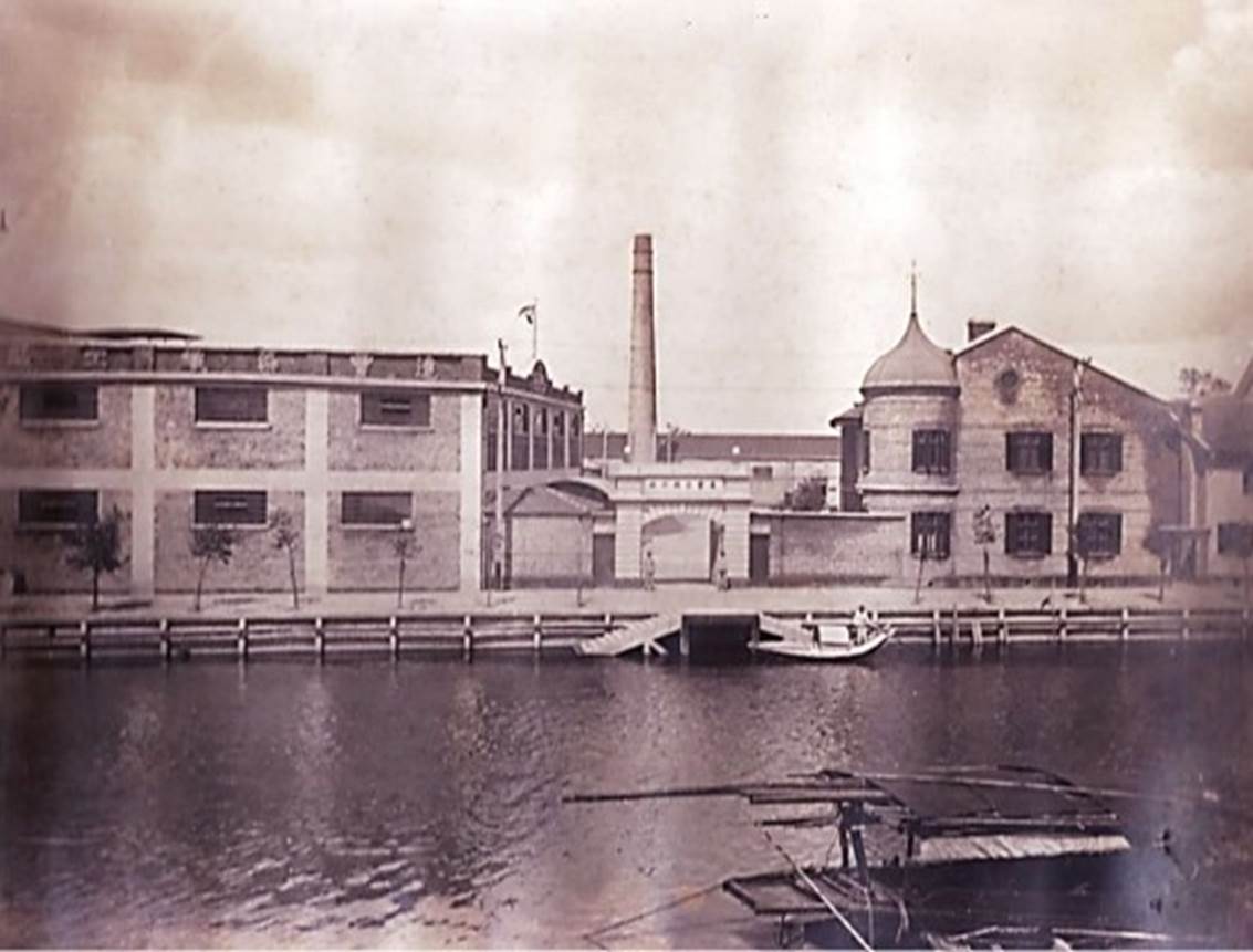 A picture containing text, water, outdoor, river

Description automatically generated